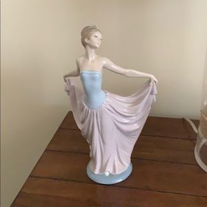 Lladro Dancer